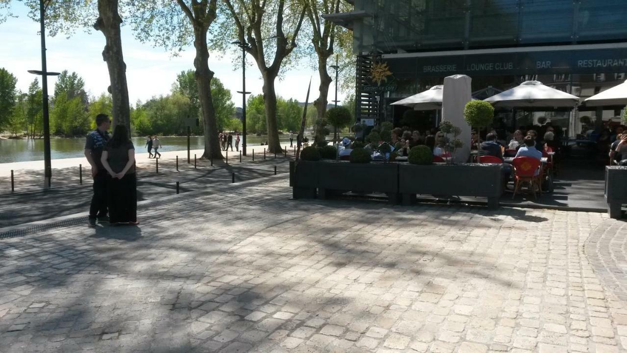 Appart La Gabare - Face Loire Quai Du Chatelet Орлеан Екстериор снимка